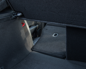 Kia Stinger blue details  (10)